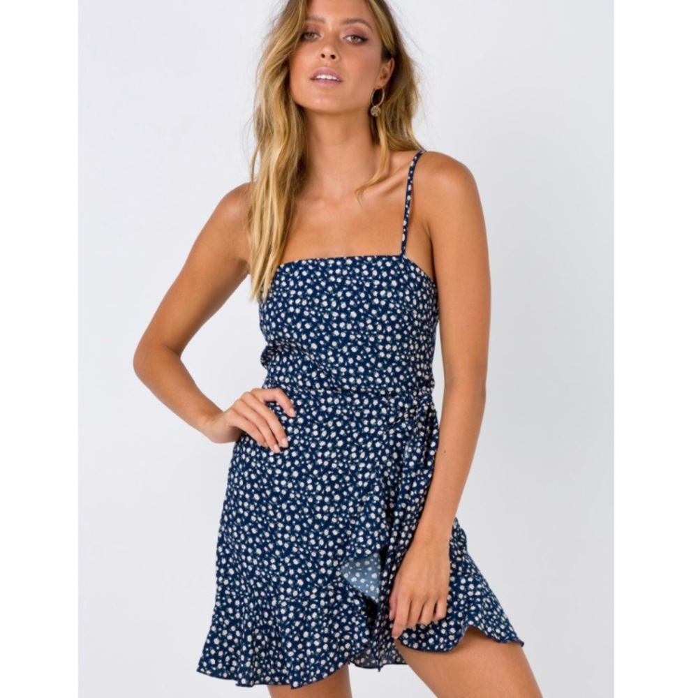 Princess Polly “Skies in Your Eyes” dress